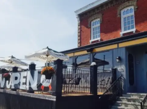 Liverpool John's Pub & Restaurant