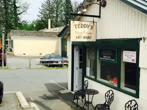 Teddy's Pizza & Subs