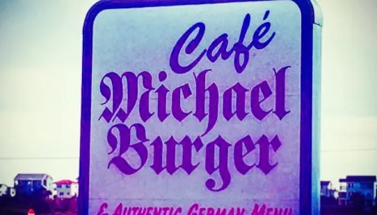 Cafe Michael Burger