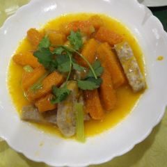 光明刘冰乳鸽店(光明法政北路店) User Photo