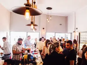 Royal Cafe -Wine Bar-Bistro