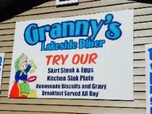 Granny's Lakeside Diner