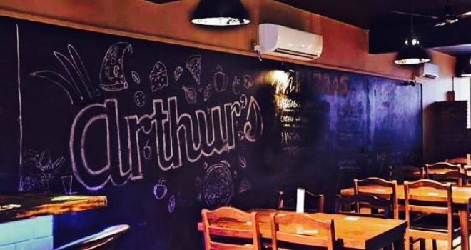 Arthur's Pizza