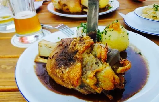 Gaststätte Zum Dorfbrunnen