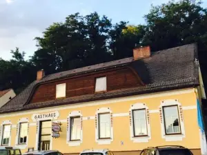 Rosenstube - das Gasthaus