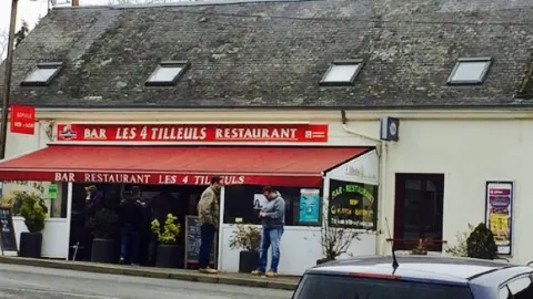 Les 4 Tilleuls in 旺多姆