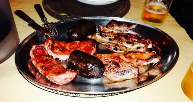 Parrilla La Esquina