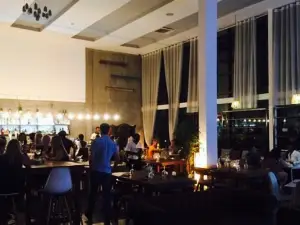 Hamu Restaurant Bar