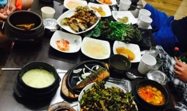 Country Wooreong Ssambap