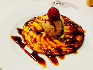Restaurant La Boca del Llop - WINE AND FOOD