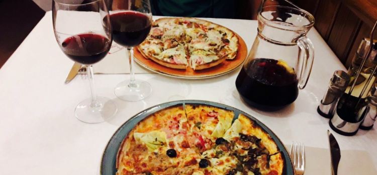 Pizzeria La Competencia