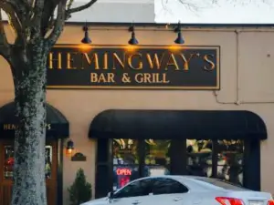 Hemingway’s Bar & Grill