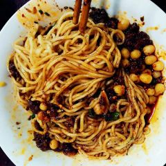HUA SHI WAN ZA MIAN User Photo