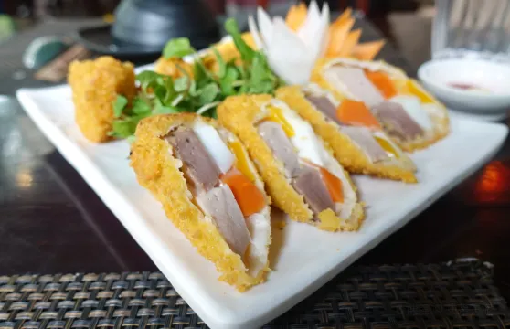 Lang Nghe Restaurant