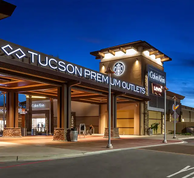 Hotels near Tucson Premium Outlets