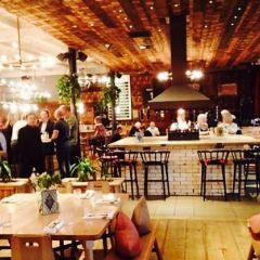 Albert's Schloss - Manchester 여행 사진