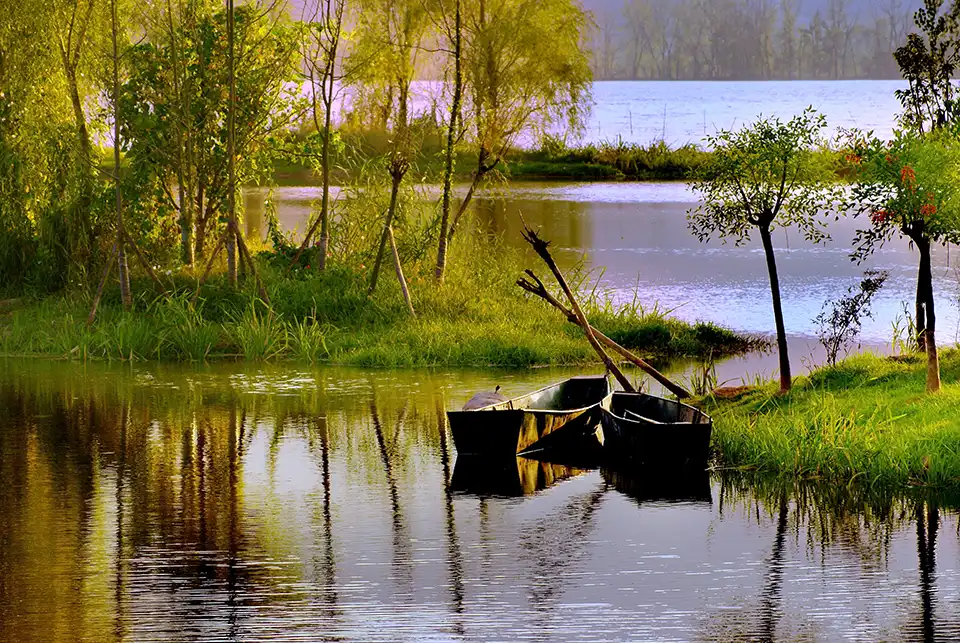 Hotels near Qionghai National Wetland Park