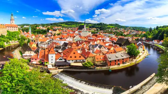 Czech CK Town + Cesky Krumlov Castle one-day tour[Round Round-trip from Prague]