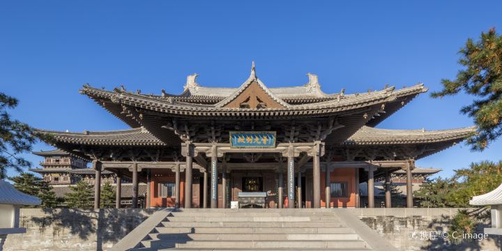 Huayan Temple