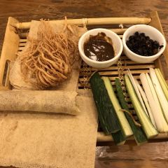 台儿庄一绝运河鱼馆枣庄辣子鸡(古城西门店) ảnh của người dùng