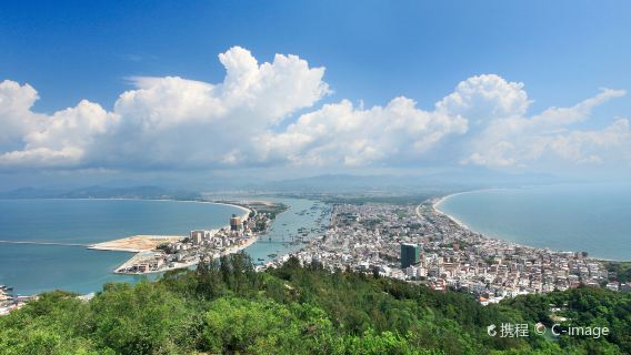 Shuangyue Bay