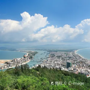 雙月灣