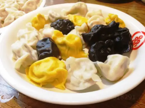 Shuangheyuan Seafood Dumplings Qingdao Cuisine (Shangqing Road Branch)
