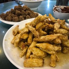 YangShi Shi Lou User Photo