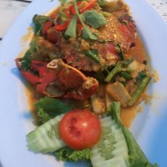 Khin lom Chom sa phan User Photo