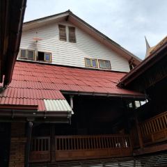 Tony's Place 여행 사진