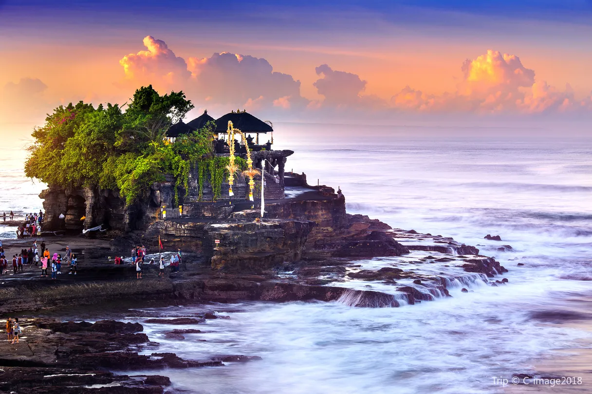2_Tanah Lot