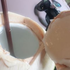 Tong Tem Toh User Photo