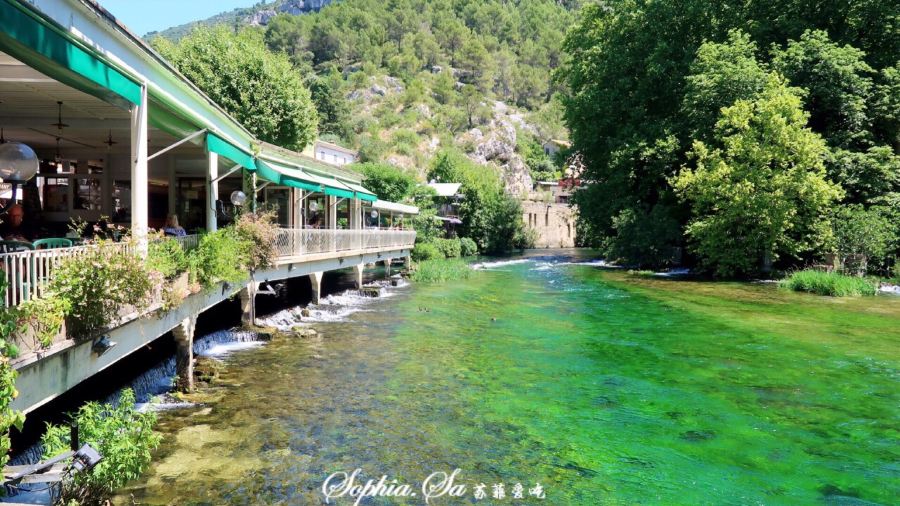 Les Terrasses Bar-Cafe
