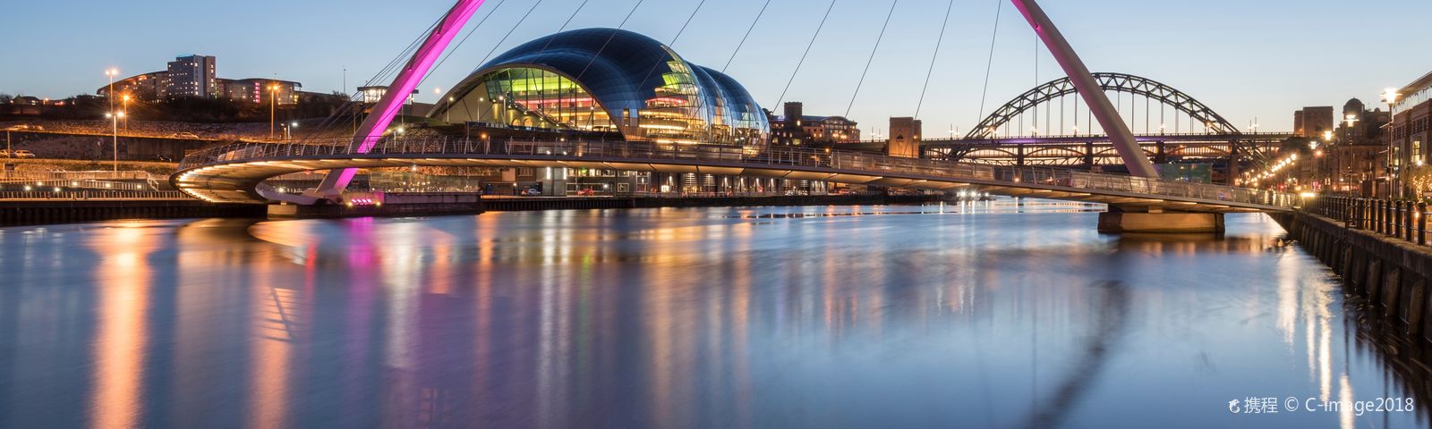 뉴캐슬이색 체험