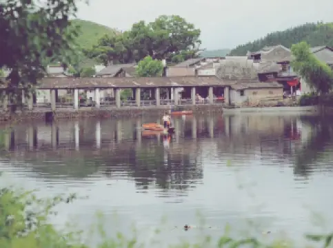 러안의 인기 추천 관광명소