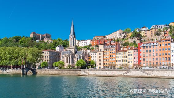 Lyon International Museum of Miniature Cinema, Lyon Food and Beverages Market, and Old Lyon one-day tour