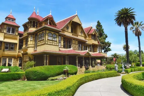 윈체스터 미스터리 하우스