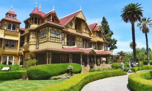Winchester Mystery House