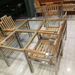 菓中菓 User Photo