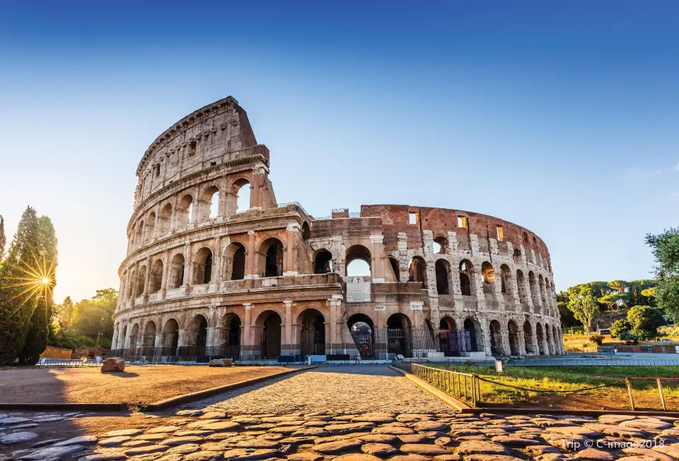 1_Colosseum