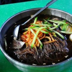 金达莱冷面百年石锅饭(宾馆胡同店) ảnh của người dùng