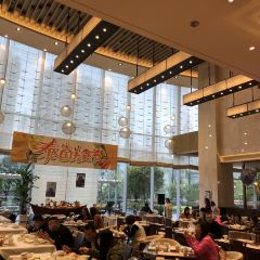 安顺百灵希尔顿逸林酒店·“OPEN”全日制餐厅 User Photo