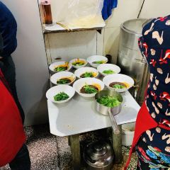 HUA SHI WAN ZA MIAN User Photo