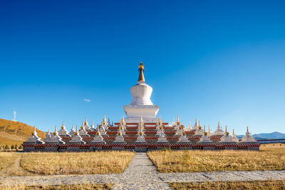 Zunsheng White Tower