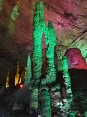 Pijia Cave Fairyland (Dry River Rafting)