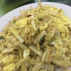 Tujia Wild Vegetable Restaurant (Jinbian Road) 여행 사진