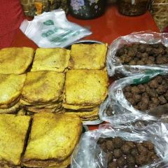 春旺特色土火锅烤肉,羊肉焖饼 User Photo