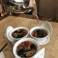 Tong Xin Chun User Photo