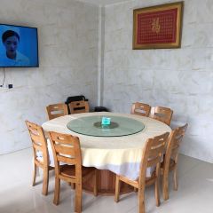 一家人土菜馆(天柱山店) User Photo