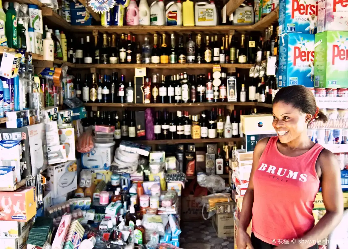 Hotels near Lekki Market